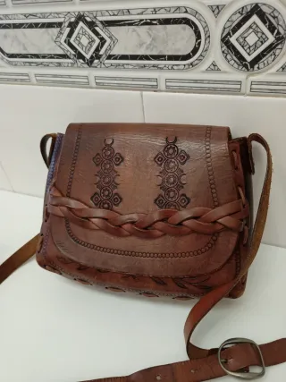Bolso Cuero Vintage Grabado Trenzado