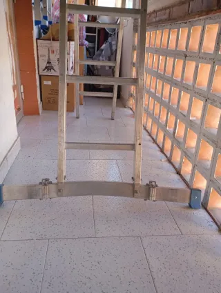 Escalera extensible aluminio