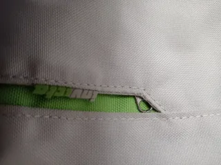 Borsa Invicta tessuto tecnico grigio e verde