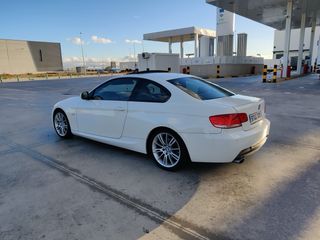 BMW 320D coupe