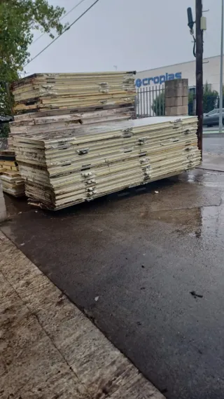 Panel sándwich 3.5m x 80cm