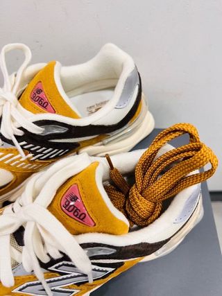 New Balance NB 9060 Giallo Marrone