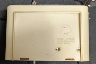 Radio Antigua Reloj Despertador SOUNDESIGN Beige/P