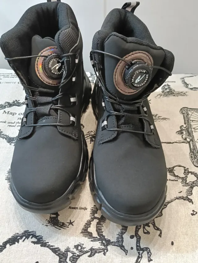 Botas de seguridad negras