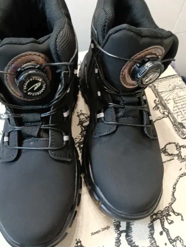 Botas de seguridad negras