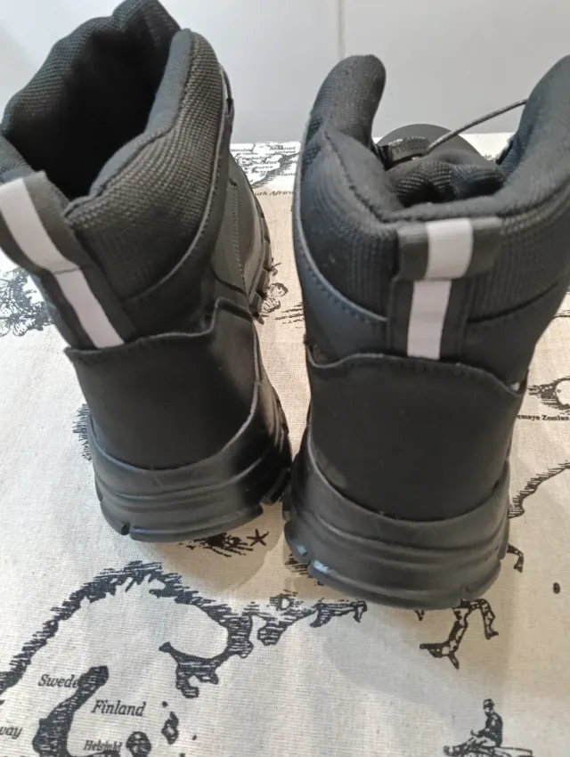 Botas de seguridad negras