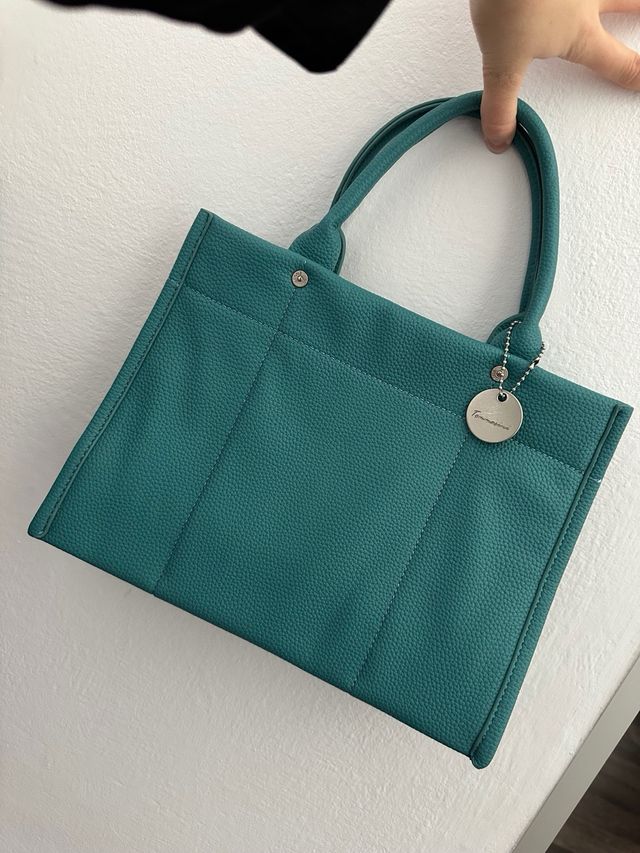 Bolso de mano verde azulado