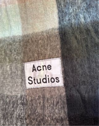 Bufanda Acne Studios Nueva con Etiquetas