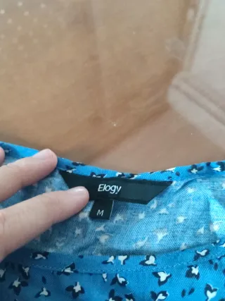 Blusa Elogy azul con estampado de florecillas