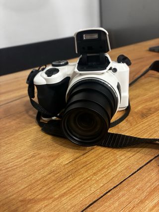 Cámara Fujifilm FinePix S8600