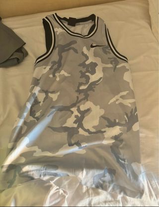 Camiseta sin mangas Nike camuflaje