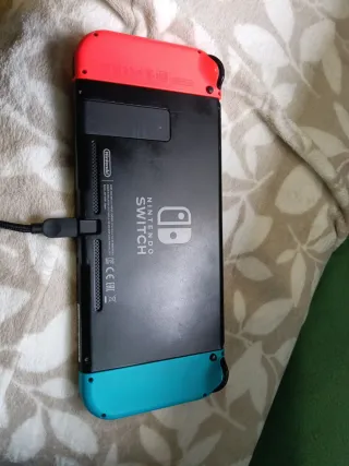 Nintendo Switch Azul y Rojo