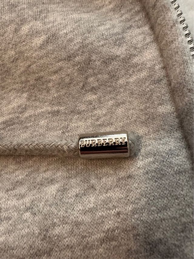 Sudadera Burberry Gris con Capucha