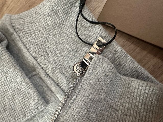 Sudadera Burberry Gris con Capucha