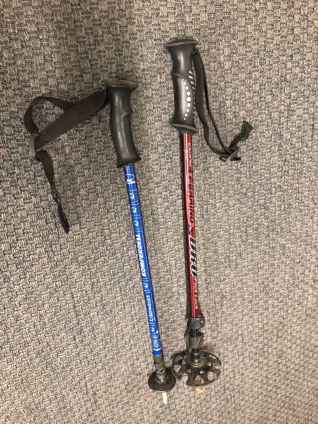 Bastones de senderismo ajustables