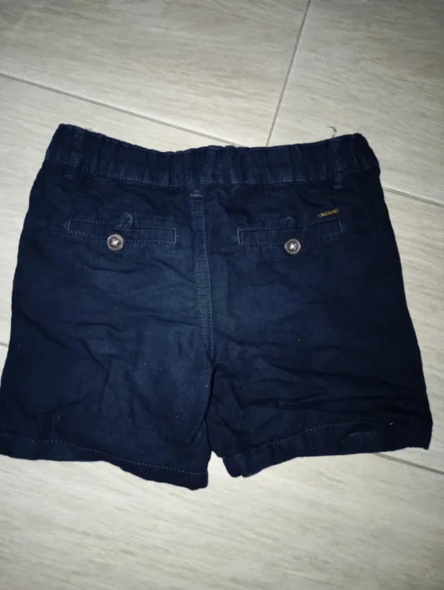 Pantalón corto chino azul