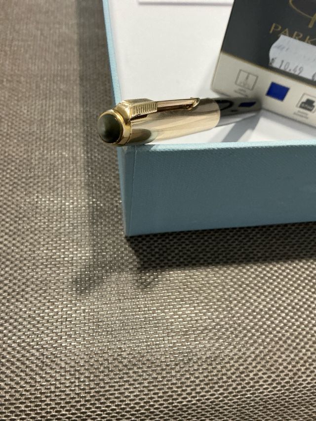 Pluma Estilográfica Parker 51 Negra y Dorada