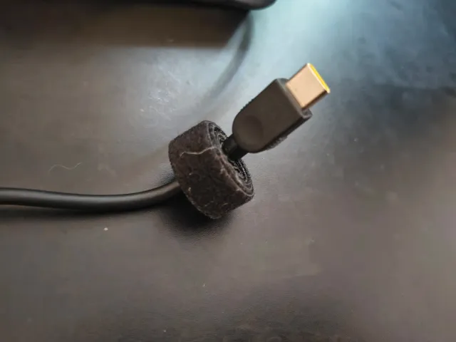Cargador Lenovo USB-C 65W