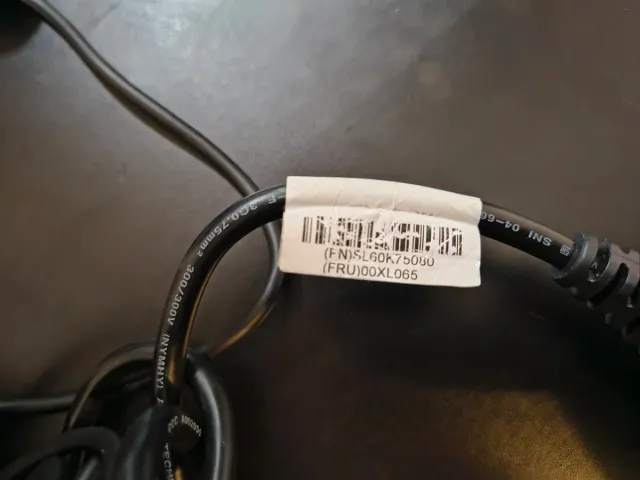 Cargador Lenovo USB-C 65W