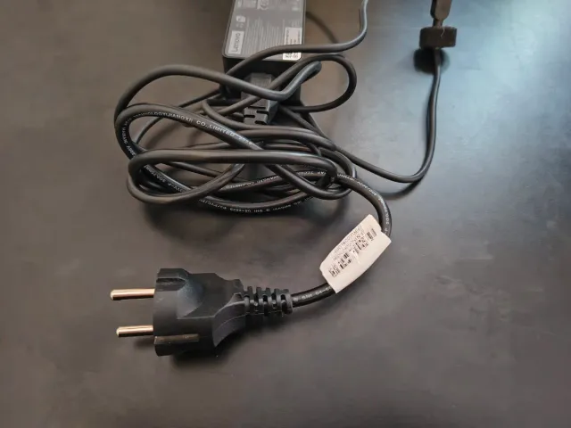 Cargador Lenovo USB-C 65W