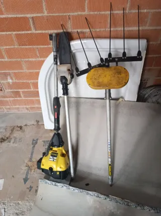 Motosierra y Vareadora Combo