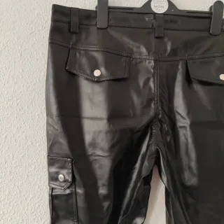 Pantalones Cargo Polipiel Negros