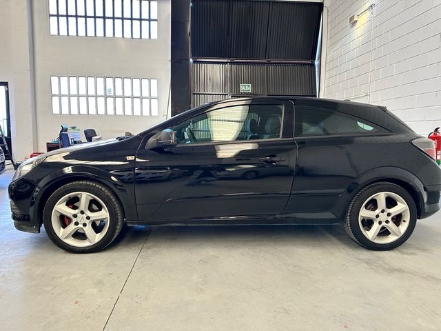 Opel Astra GTC 1.8 16v Sport