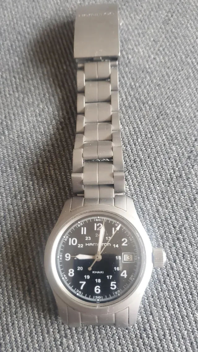 Reloj Hamilton Khaki Mujer Negro/Plata