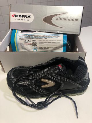 Zapatos de seguridad Cofra negros