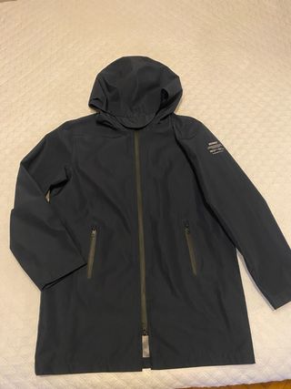 Impermeable Ecoalf Azul Marino. Talla 16.
