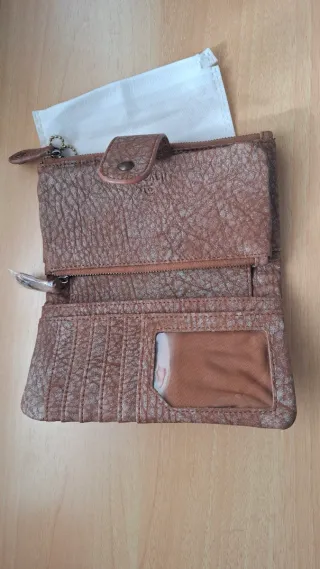 Cartera monedero marrón
