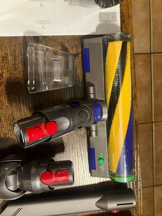 Dyson V12 Detect Slim Aspirapolvere senza fili