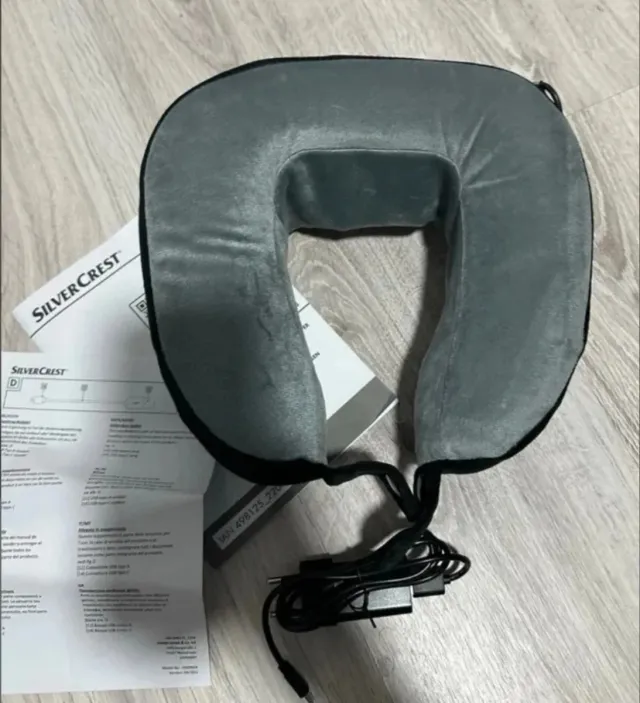 Cojín Masajeador Cervical SilverCrest Recargable