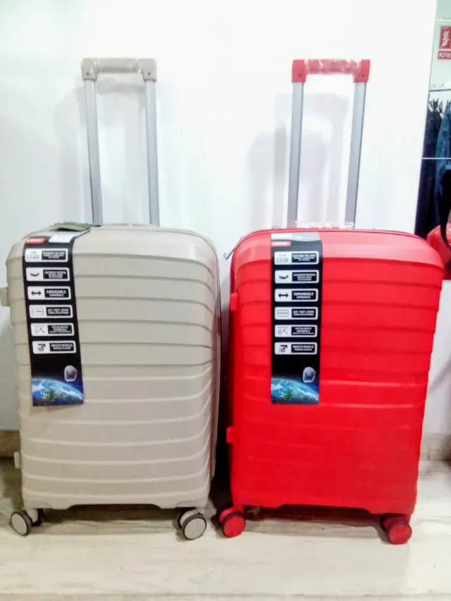 Juego 2 Maletas Medianas 49.95euros