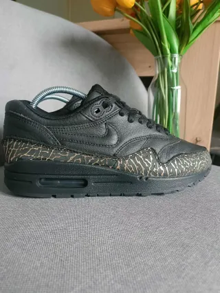 Nike Air Max 1 By You T37.5 Negro/Dorado