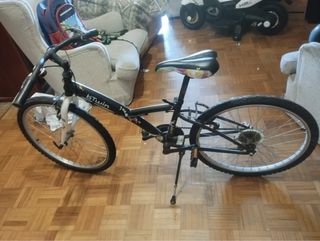 Bicicleta B'Twin Montaña Negra