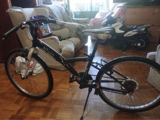 Bicicleta B'Twin Montaña Negra