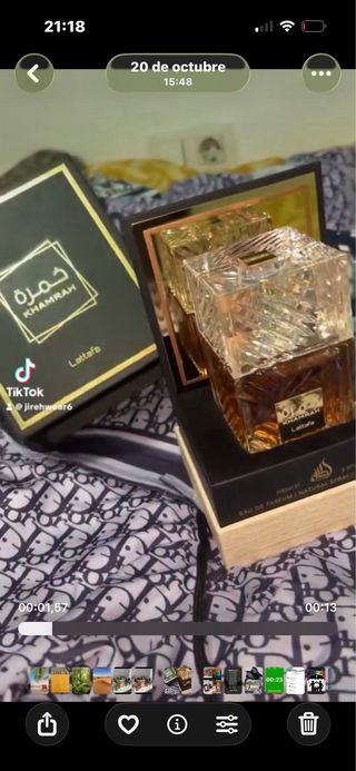 Perfume Khamra Árabe Marrón y Dorado