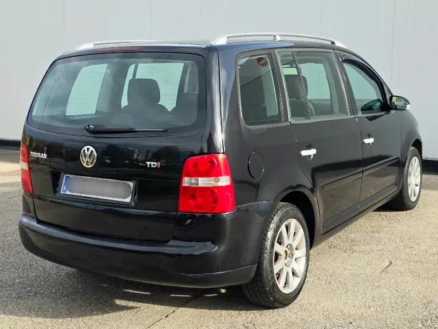 Volkswagen Touran 2004