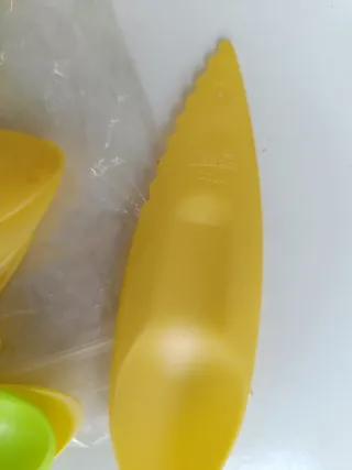Peladores contadores de kiwis. Casa Zespri