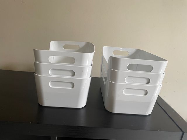 Lote de 6 bandejas brancas para organização