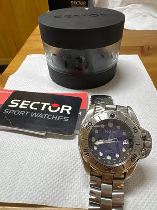 Reloj Sector 600 GMT Sumergible 200m