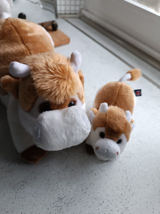 Due peluche Trudi Mucca Betty e vitello