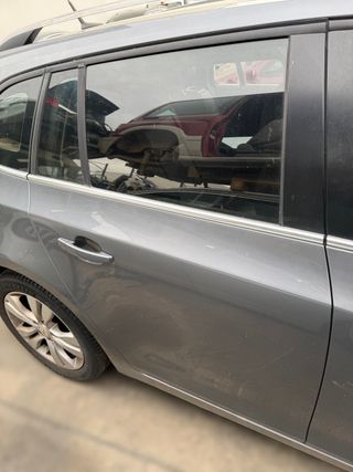 PUERTA TRASERA DERECHA CHEVROLET CRUZE SW 1.7 TD