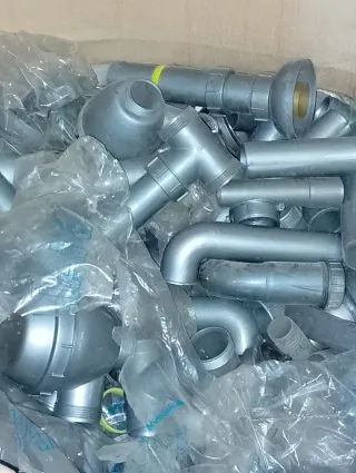 Materiale idraulico vario