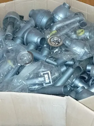 Materiale idraulico vario