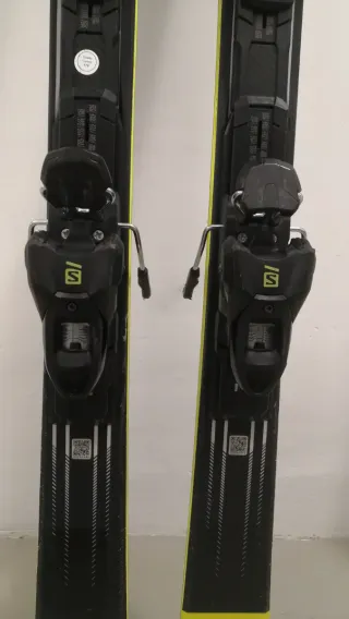 Esquís Salomon X-Max 8