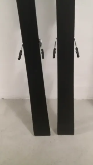 Esquís Salomon X-Max 8