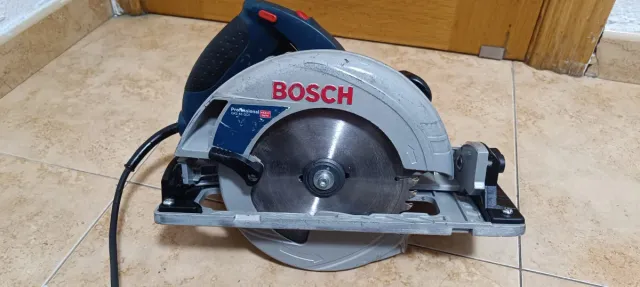 Sierra Circular GKS 65 y taladro percutor Bosch