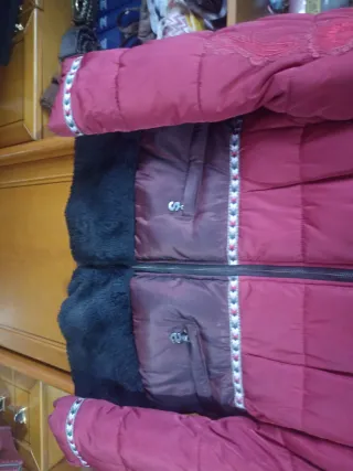 Plumífero Desigual Mujer Rojo y Negro